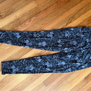 Disney evil queen leggins